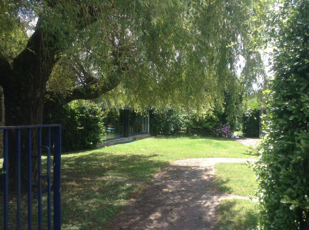 Le Guilloux Bed & Breakfast Saint-Ave Luaran gambar
